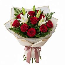Букет цветов из:  Лилии и Розы в Мостовском