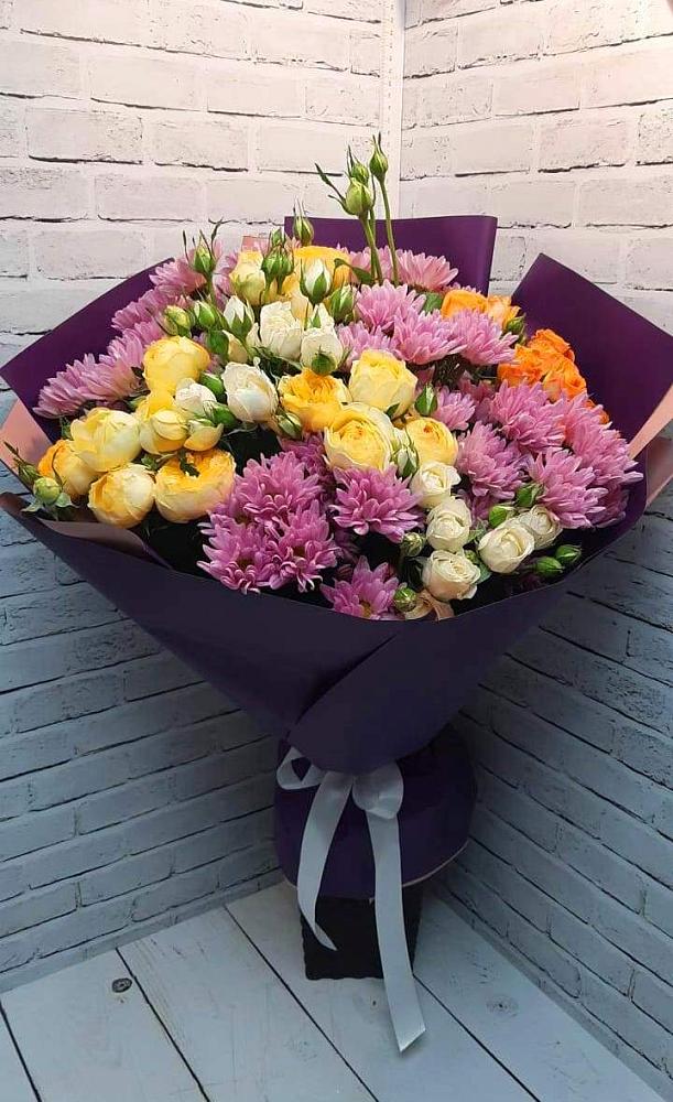 Букет цветов из: Хризантемы и Розы в Мостовском