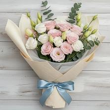 Букет цветов из:  Лизиантусы в Мостовском