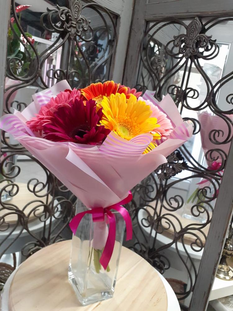 Букет цветов из: Герберы в Мостовском