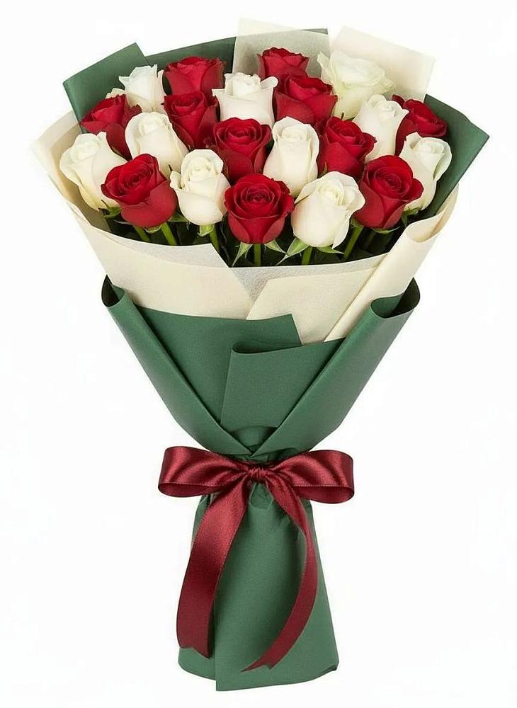 Букет Микс из красных и белых роз в Мостовском